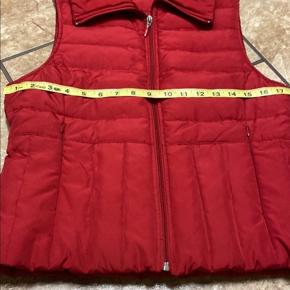 Kenneth Cole Reaction Women's Down Filled Red Puffer Vest Packable - Picture 8 of 13